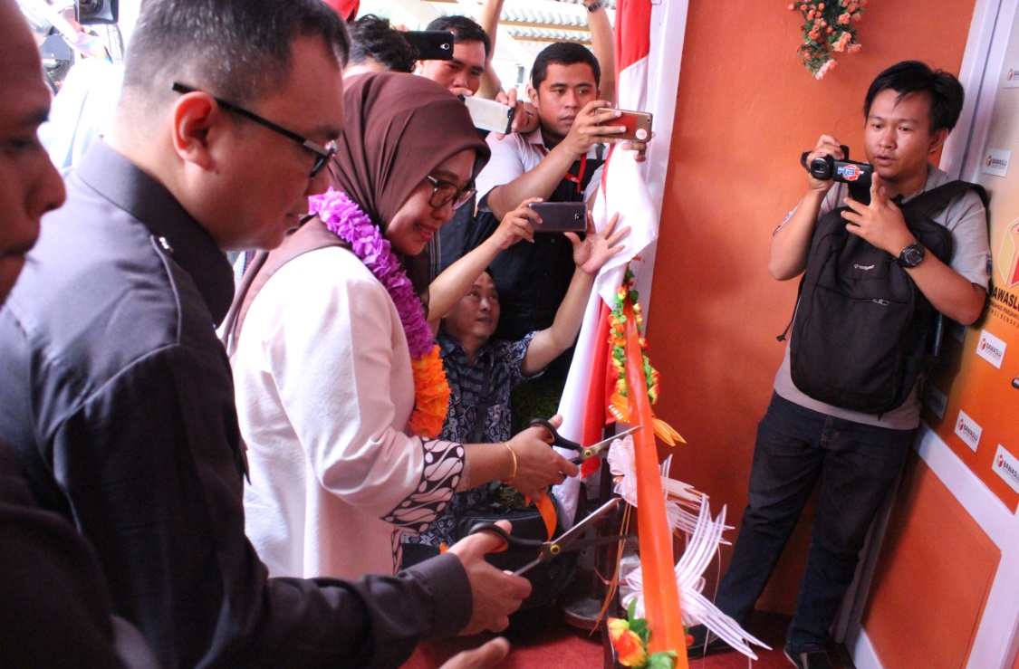 POJOK PENGAWASAN PROVINSI BENGKULU RESMI DILUNCURKAN