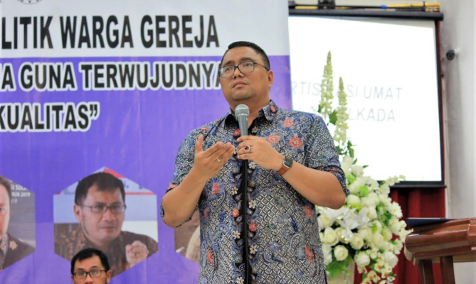 Fritz Ajak Jemaat GMIM untuk Sukseskan Pilkada 2020 di Sulut