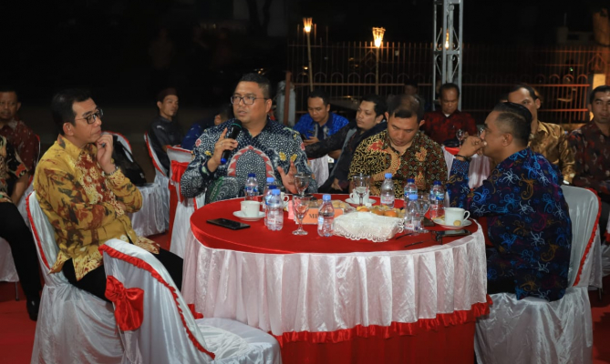 Eratkan Koordinasi, Fritz Minta Bawaslu dan KPU di Daerah Sering 'Ngopi' Bareng