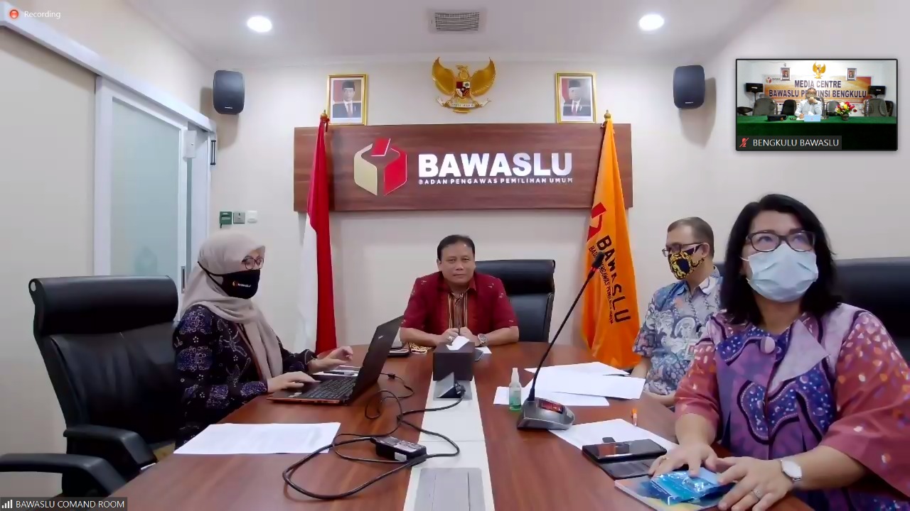 Rapat Penyusunan Pedoman Pengaktifan Kembali Panwas Ad Hoc Dalam Rangka Pilkada Serentak Pemilihan Gubernur, Bupati, dan Walikota Tahun 2020