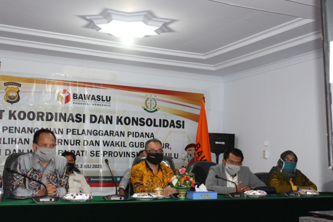 RAPAT KOORDINASI DAN KONSOLIDASI PENANGANAN PELANGGARAN PIDANA PEMILIHAN GUBERNUR DAN WAKIL GUBERNUR, BUPATI DAN WAKIL BUPATI SE-PROVINSI BENGKULU