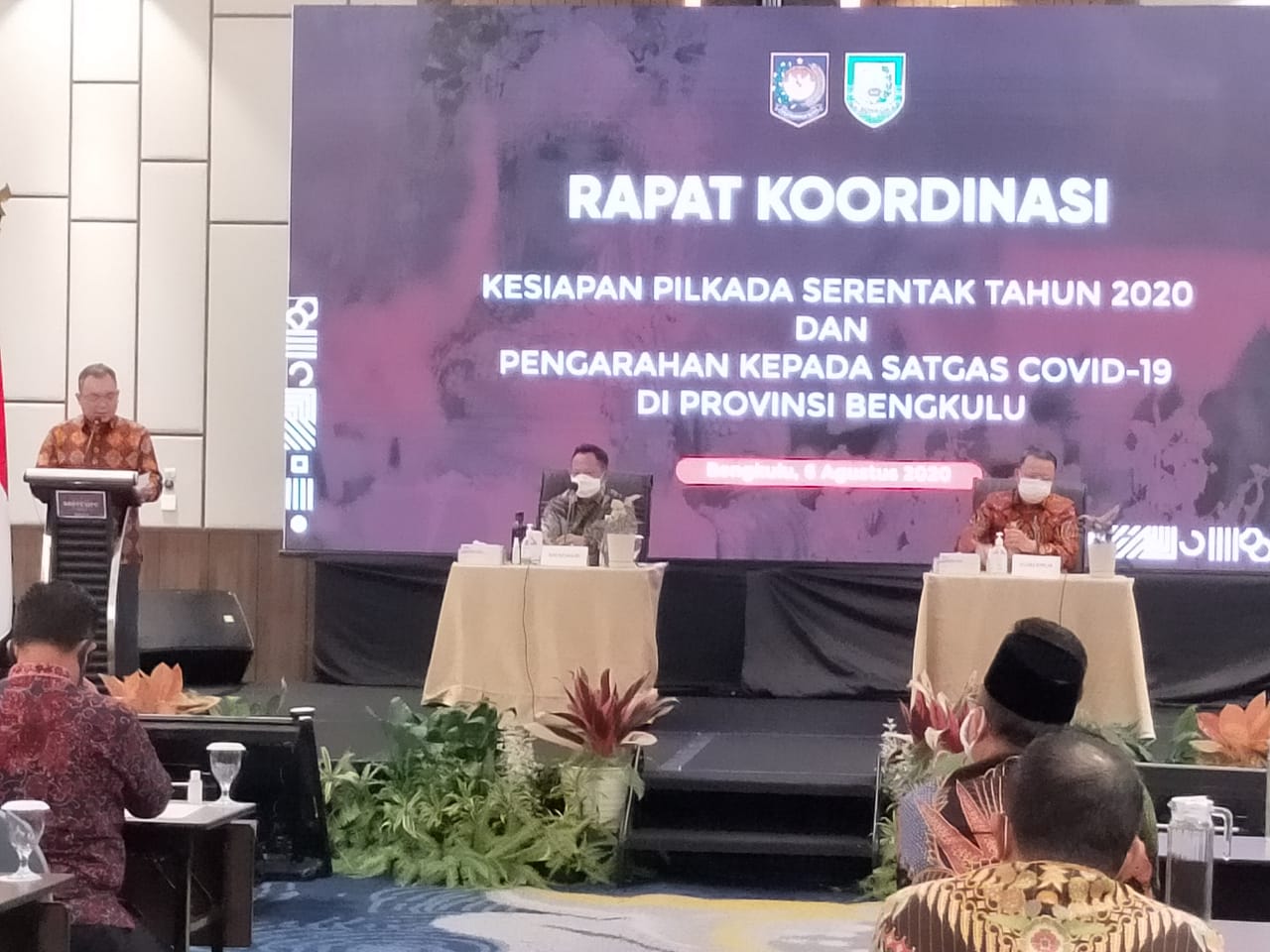 RAPAT KOORDINASI KESIAPAN PILKADA SERENTAK TAHUN 2020 DAN PENGARAHAN MENTERI DALAM NEGERI KEPADA GUGUS TUGAS COVID-19 DI PROVINSI BENGKULU