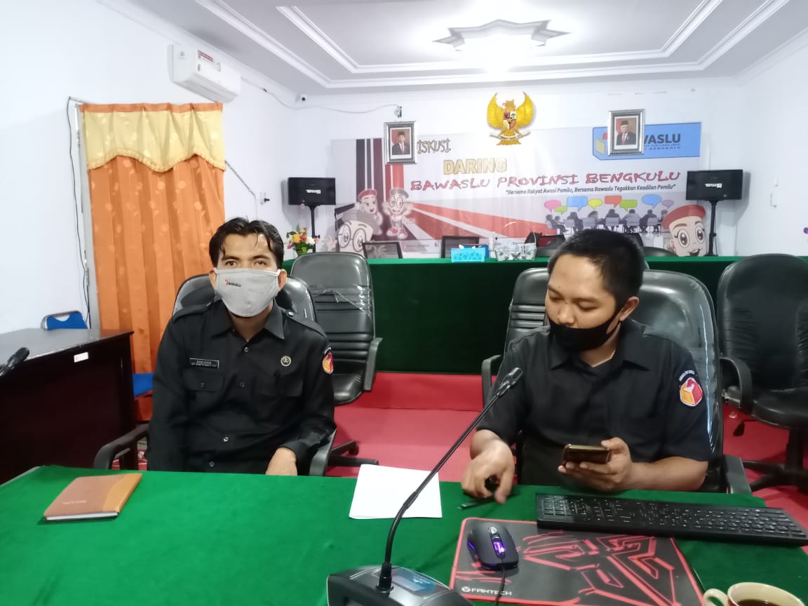 Rapat Validasi Data Pelanggaran Pemilihan Gubernur, Bupati dan Walikota Tahun 2020 Periode Agustus