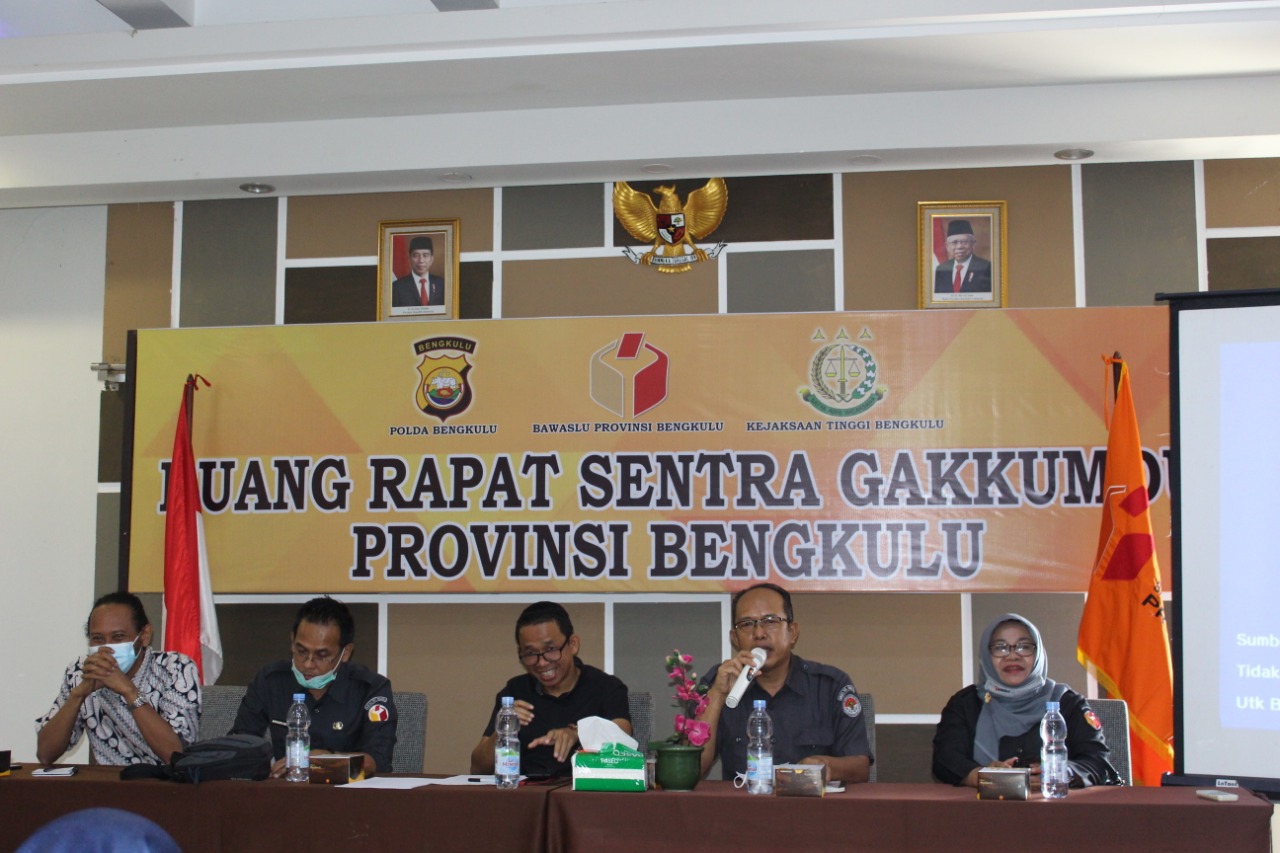 Rapat Konsolidasi Branding Petahana