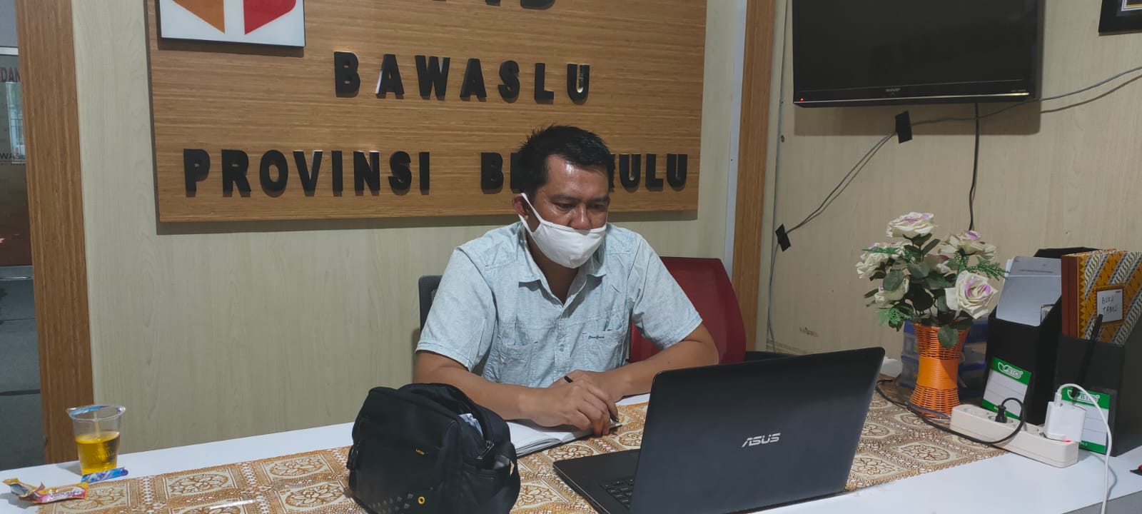 Bawaslu Provinsi Bengkulu - Dodi Herwansyah, S.Pd.,M.M Kordiv H2DI Bawaslu Provinsi Bengkulu Mengikuti Rapat Kordinasi Nasional kesiapan Sidang Pendahuluan di Mahkamah Konstitusi.
