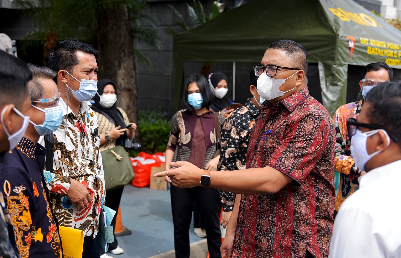 Mahkamah Konstitusi Republik Indonesia - Anggota Badan Pengawas Pemilihan Umum Provinsi Bengkulu Bapak Dodi Herwansyah, S.Pd.,M.M dan Bapak Halid Saifullah, S.H.,M.H Menghadiri sidang Pemeriksaan Pendahuluan PHP Mahkamah Konstitusi, Rabu (27/1/21).