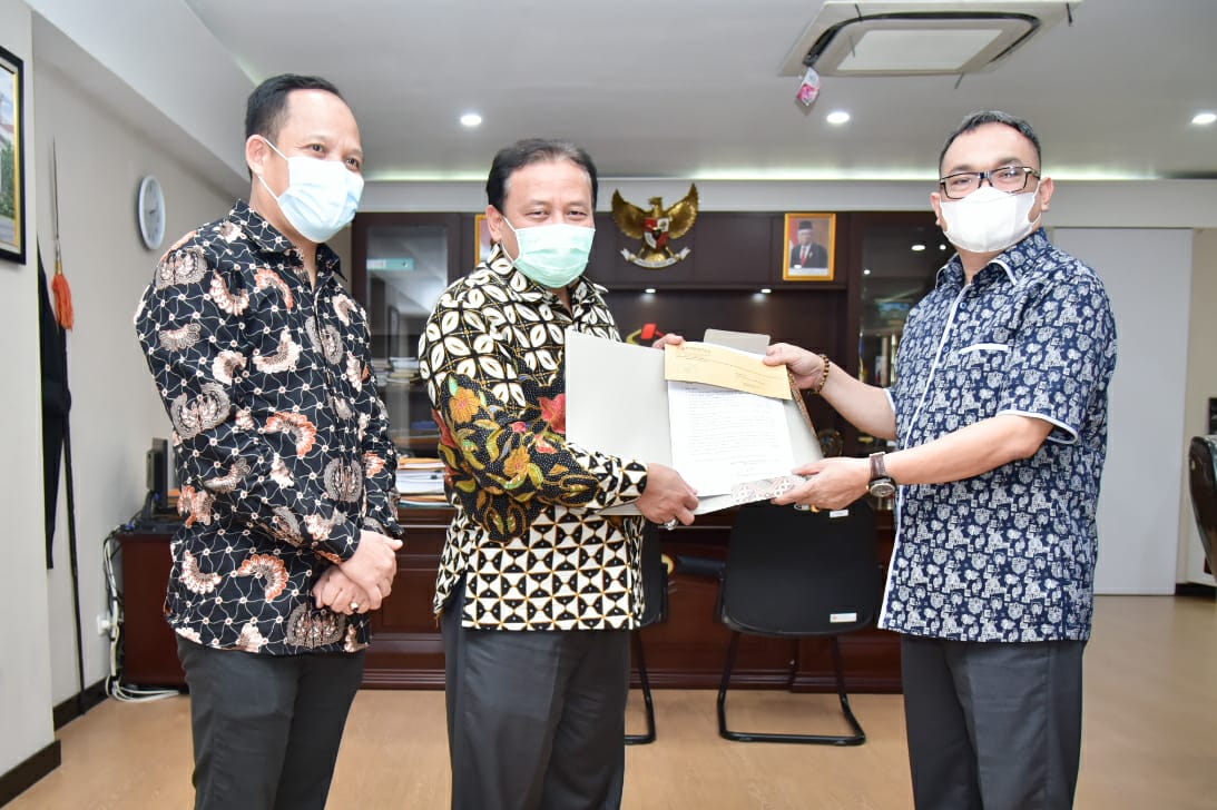 Tahapan Pilkada Berakhir, Bawaslu Provinsi Bengkulu Serahkan Laporan Hasil Penanganan Pelanggaran