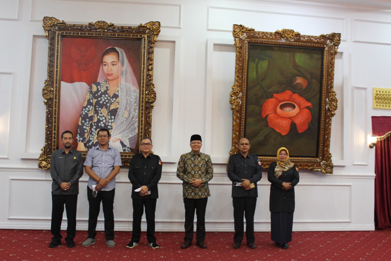Audiensi dengan Gubernur, Bawaslu Provinsi Bengkulu Sampaikan Hasil Pengawasan Pilkada 2020