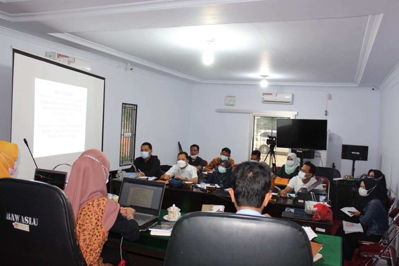 Bawaslu se-Provinsi Bengkulu Dengarkan Sosialisasi Penyusunan Perkin