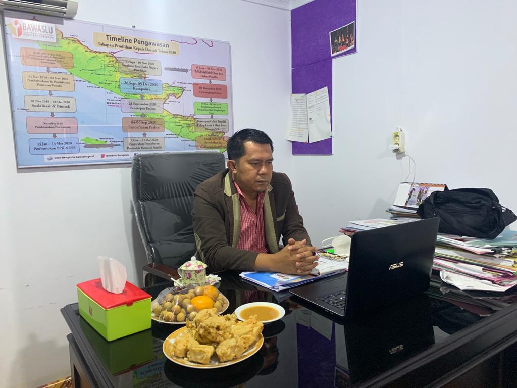 Dodi Herwansyah Sampaikan "Budaya Digital Dan Peran Bawaslu Dalam Mengawasi Media Sosial"