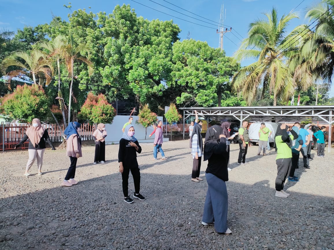 Tingkatkan Imun dan Kebugaran Tubuh, Bawaslu Bengkulu Gelar Senam Sehat