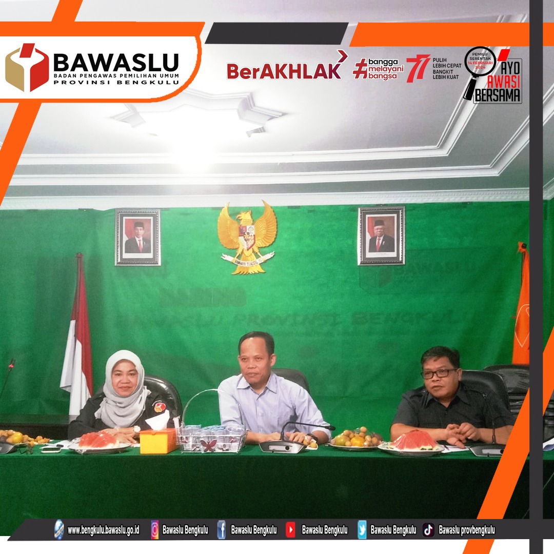 Rapat Koordinasi Teknis Persiapan Pembuatan Soal Tes Tertulis Seleksi Panwaslu Kecamatan.