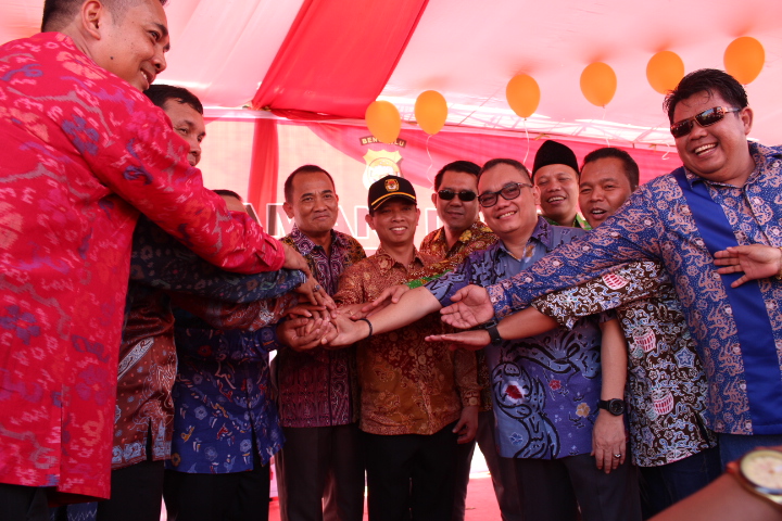 Bawaslu Provinsi Bengkulu, dan Kapolda Bengkulu. Dengan Tema " Deklarasi Kampanye Aman, Damai dan Sejuk Pemilu Serentak Tahun 2019
