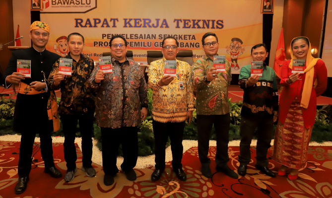 Jelang Pemilu 2019, Bawaslu Luncurkan Buku Penyelesaian Sengketa Proses Pemilu