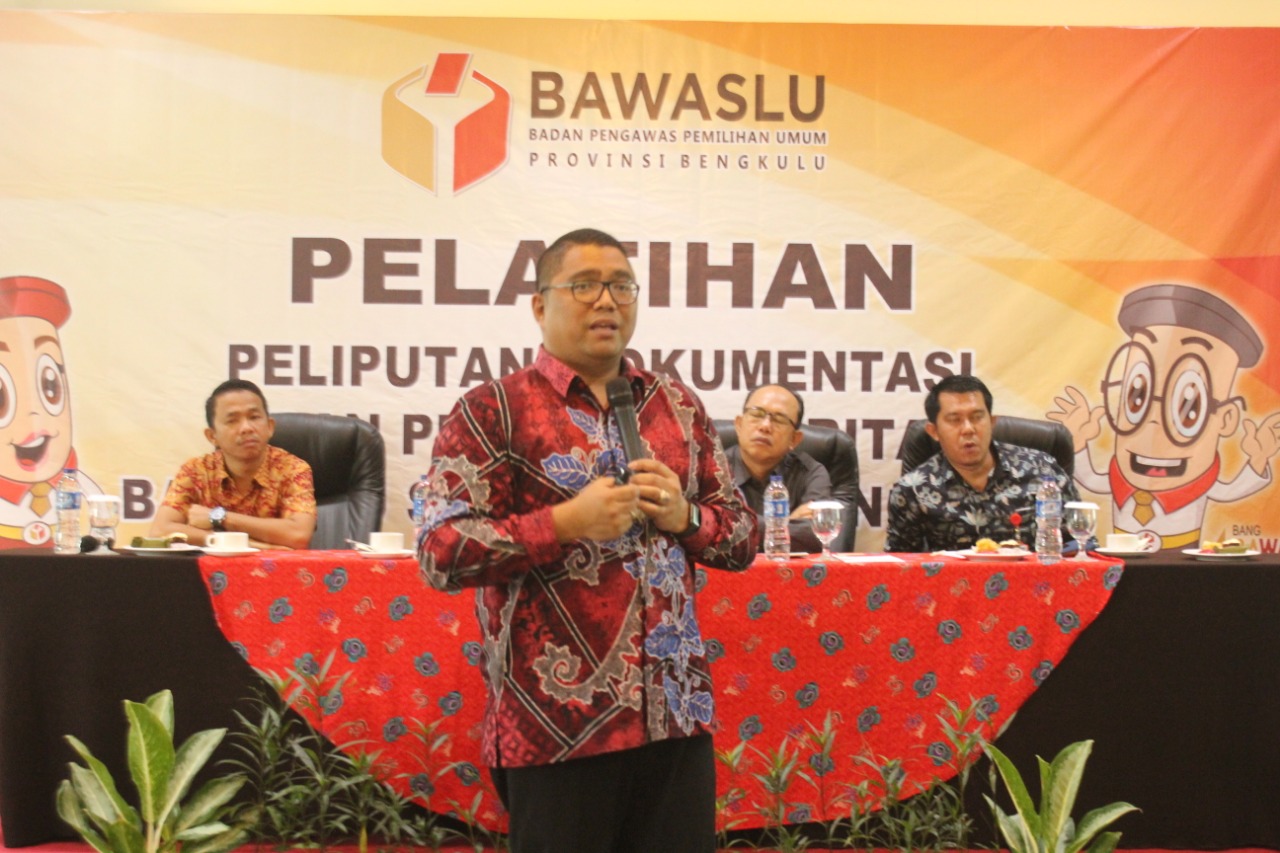 Pelatihan Peliputan, dokumentasi dan penulisan Berita Bawaslu Provinsi Bengkulu