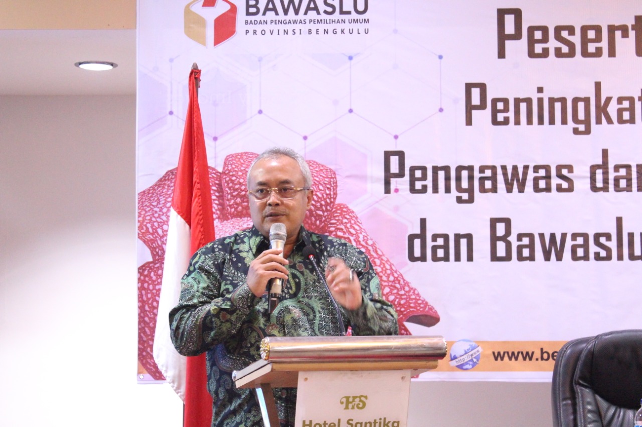 Bimbingan Teknis (Bimtek) Peningkatan Kapasitas Sumber Daya Manusia Pengawasan dan Kesekretariatan Bagi Bawaslu Provinsi dan Bawaslu Kabupate / Kota Se-Provinsi Bengkulu