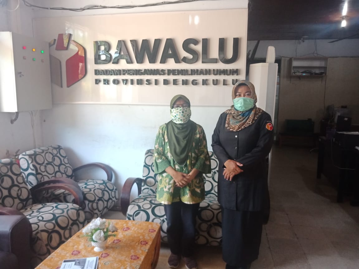 KOORDINASI KPU DAN BAWASLU TERKAIT TAHAPAN PILKADA YANG TERTUNDA
