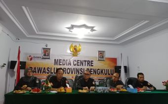 Rapat Pimpinan Bawaslu Provinsi Bengkulu Terkait Kesiapan Menghadapi Pilkada Serentak Tahun 2020
