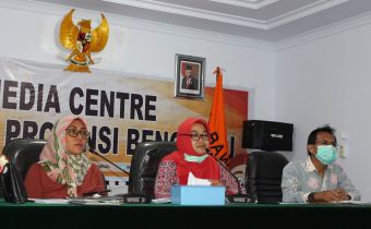 JELASKAN TEKNIS PENULISAN RISET ILMIAH PILKADA, PATIMAH MINTA BAWASLU/KABUPATEN KOTA SALING BEKERJASAMA