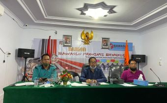 Lopian Hidayat Memastikan Kesiapan Bawaslu Kabupaten/Kota Dalam Penyelenggaraan Pilkada Ditengah Pandemi Covid-19