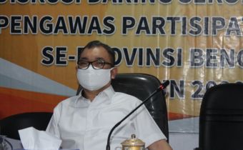 RAPAT PENYUSUNAN TOT BIMTEK PANWAS KECAMATAN DAN PANWASLU DESA/KELURAHAN BERBASIS DARING
