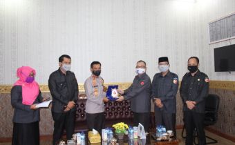 Ketua Bawaslu Provinsi Bengkulu berserta Anggota melakukan kunjungan Silaturahmi dengan Kapolda Bengkulu.