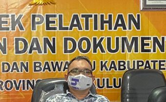 RAPAT PENYUSUNAN MODUL BIMTEK PANWASLU KECAMATAN DAN PANWASLU KELURAHAN/DESA