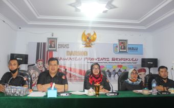SERBA-SERBI HASIL PELAKSANAAN PENGAWASAN TAHAPAN VERIFIKASI FAKTUAL CALON PERSEORANGAN SERTA PENCOCOKAN DAN PENELITIAN DAFTAR PEMILIH