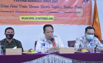 Bawaslu Berikan Pembekalan Penanganan Pelanggaran Kepada Panwascam