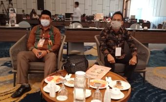 Anggota Bawaslu Provinsi Bengkulu Bapak Dodi Herwansyah didampingi Kabag Pengawasan Bawaslu Provinsi Bengkulu Bapak Apriyanto Kurniawan menghadiri Debat Terbuka Putaran Kedua Pemilihan Gubernur dan Wakil Gubernur Bengkulu 2020