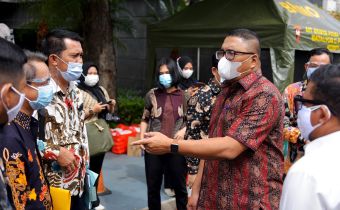 Mahkamah Konstitusi Republik Indonesia - Anggota Badan Pengawas Pemilihan Umum Provinsi Bengkulu Bapak Dodi Herwansyah, S.Pd.,M.M dan Bapak Halid Saifullah, S.H.,M.H Menghadiri sidang Pemeriksaan Pendahuluan PHP Mahkamah Konstitusi, Rabu (27/1/21).