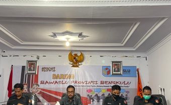 Kasek Bawaslu Bengkulu Imbau Jajaran Sekretariat Tingkatkan Disiplin dan Keimanan