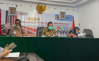 Rapat Evaluasi Kehumasan dan Pemberitaan di Media Sosial