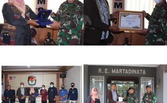 Pemberian Penghargaan dan Ucapan Terima Kasih