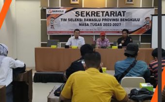 PERESMIAN KANTOR TIM SEKRETARIAT DAN SOSIALISASI KE MEDIA MENGENAI PENDAFTARAN CALON KOMISIONER BAWASLU PROVINSI BENGKULU PERIODE 2022-2027