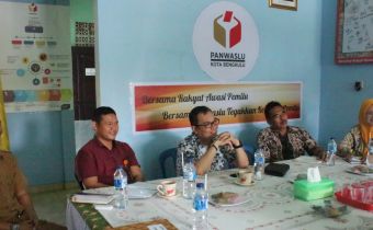 Rapat Dalam Kantor (RDK)