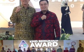 Bawaslu Bengkulu Hadiri KPID Bengkulu Award 2021
