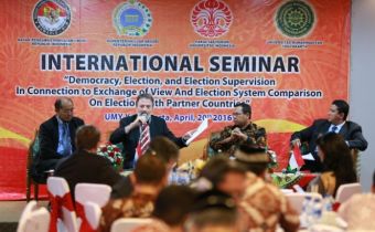 Gandeng Kedubes Argentina, India dan Belanda, Bawaslu RI Gelar Seminar Internasional di UMY