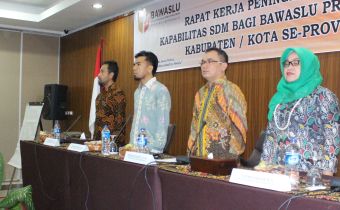 Rapat Kerja Peningkatan Kapasitas dan Kapabilitas SDM bagi Bawaslu Provinsi dan Panwaslu Kabupaten/Kota se-Provinsi Bengkulu