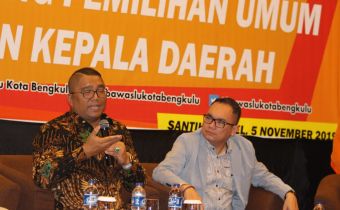 Fritz : Politik Uang Musuh Demokrasi