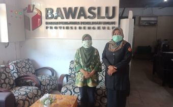 KOORDINASI KPU DAN BAWASLU TERKAIT TAHAPAN PILKADA YANG TERTUNDA